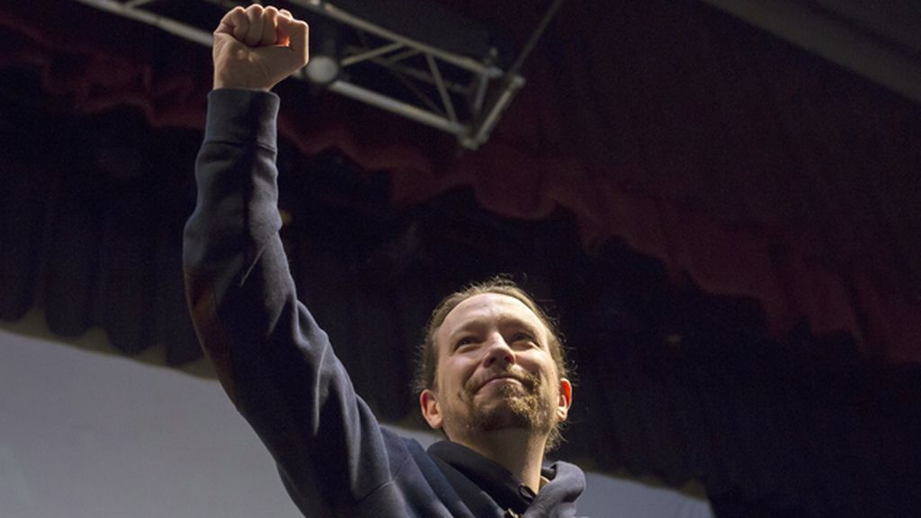 Iglesias: "Hay una 'Operación Menina' para hacer presidenta a Sáenz de Santamaría