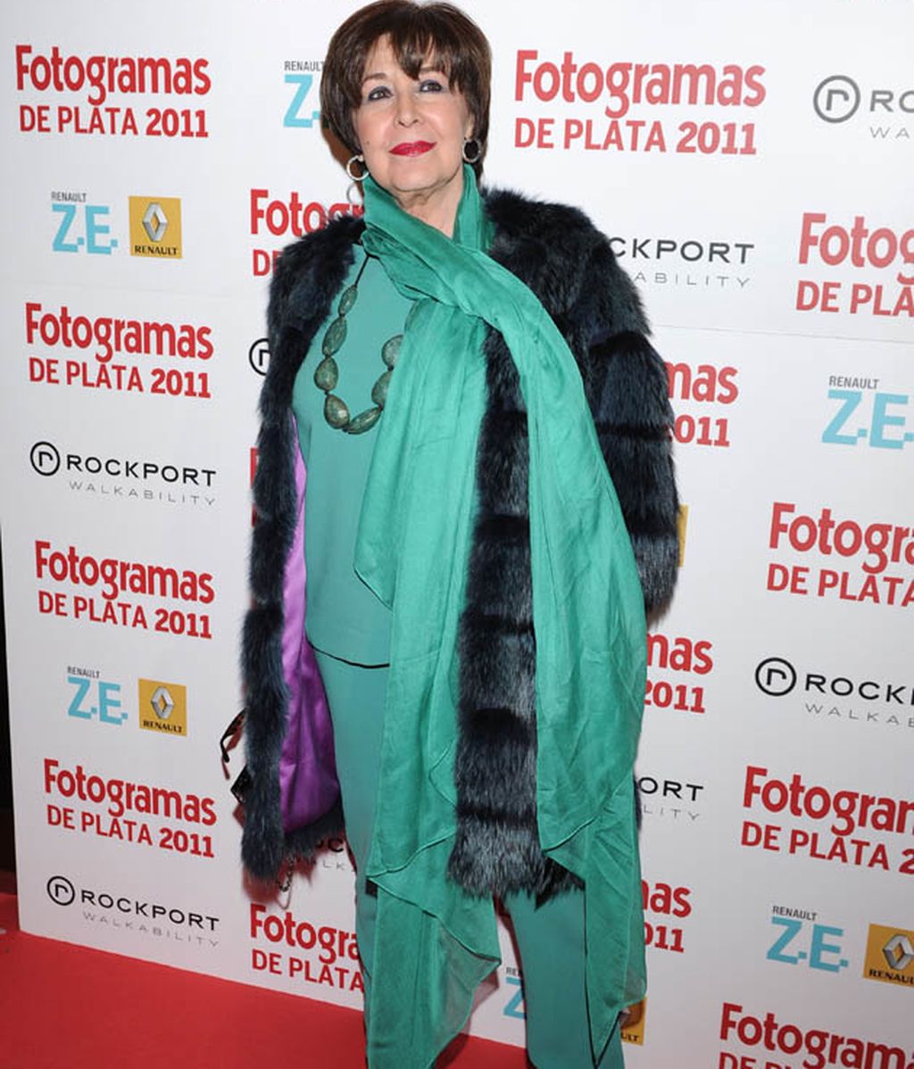 Elena Anaya enseñando hombros en la gala Fotogramas...