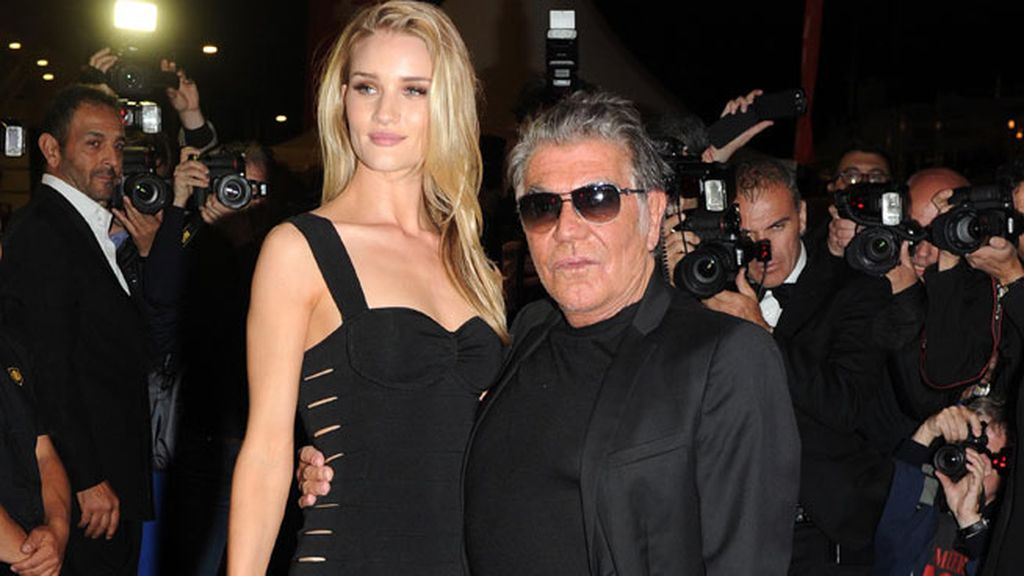 La espalda de Shayk, el tupé de Bieber, la pierna 'pin-up' de Minogue...