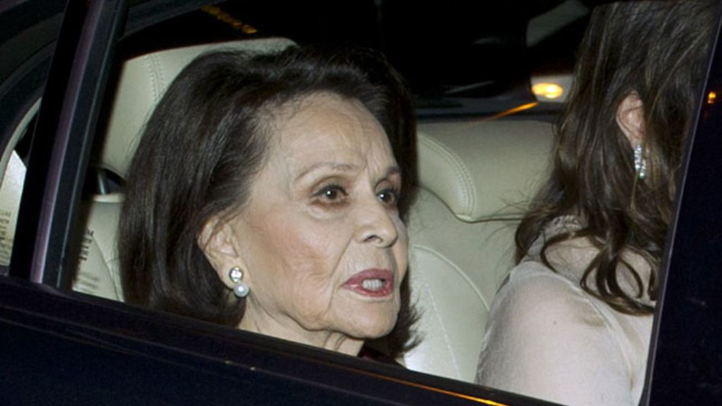 Beatriz Arrastia Reinares llega a la boda de Julio Iglesias junior