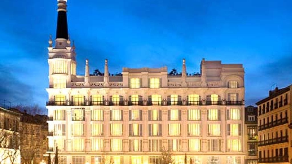 Más allá del diseño y la vanguardia Más allá del diseño y la vanguardia