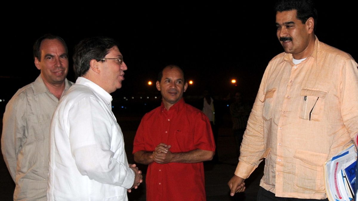 Maduro llega a La Habana para visitar a Chávez. Foto: EFE