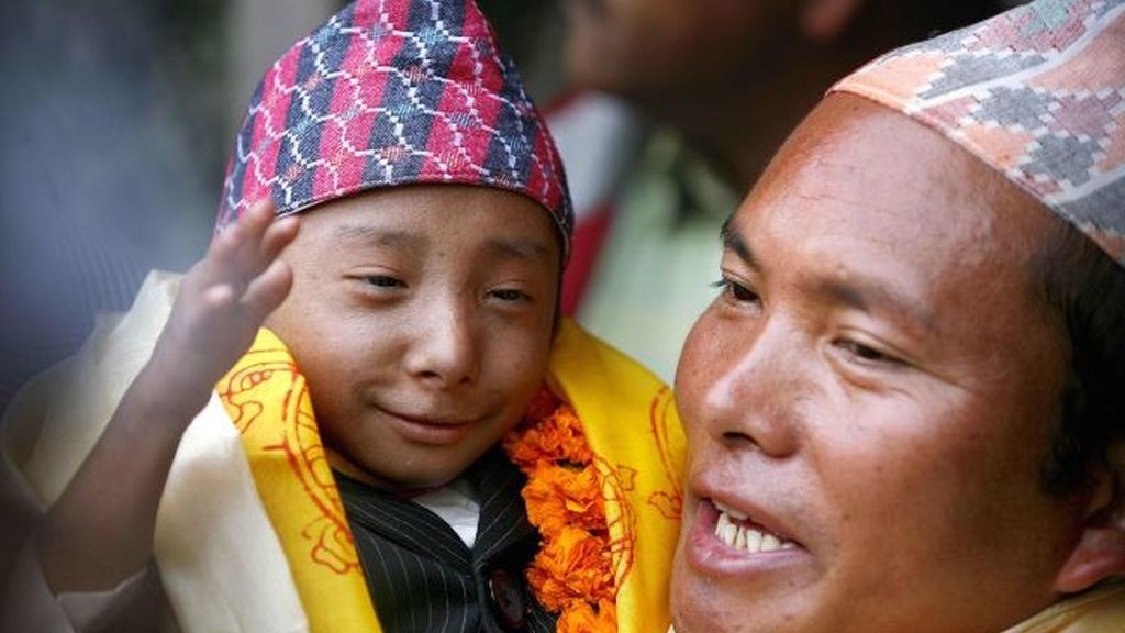 62 centímetros para ser el hombre más bajo del mundo