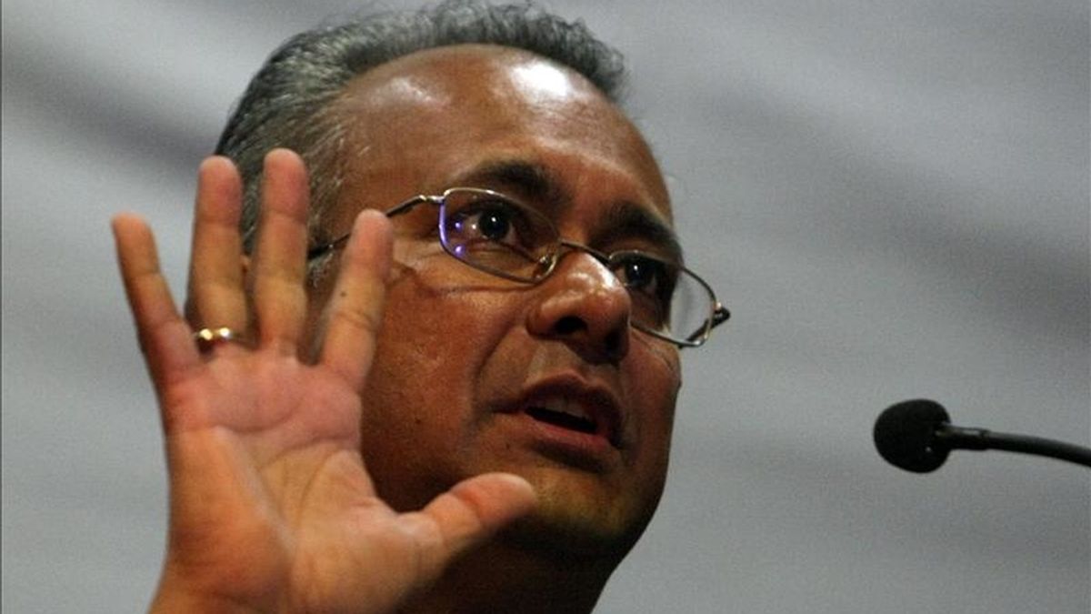 El secretario general adjunto de la OEA, Albert Ramdin, declaró: "Esperamos que las autoridades haitianas tomen cuanto antes una decisión (...) para aportar claridad". EFE/Archivo El secretario general adjunto de la OEA, Albert Ramdin, declaró: "Esperamos que las autoridades haitianas tomen cuanto antes una decisión (...) para aportar claridad". EFE/Archivo