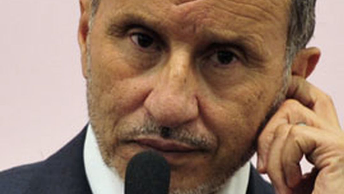 Mustafá Abdel Jalil, el líder de los rebeldes libios, asegura que desconocen el paradero de Gadafi. Foto: Reuters.