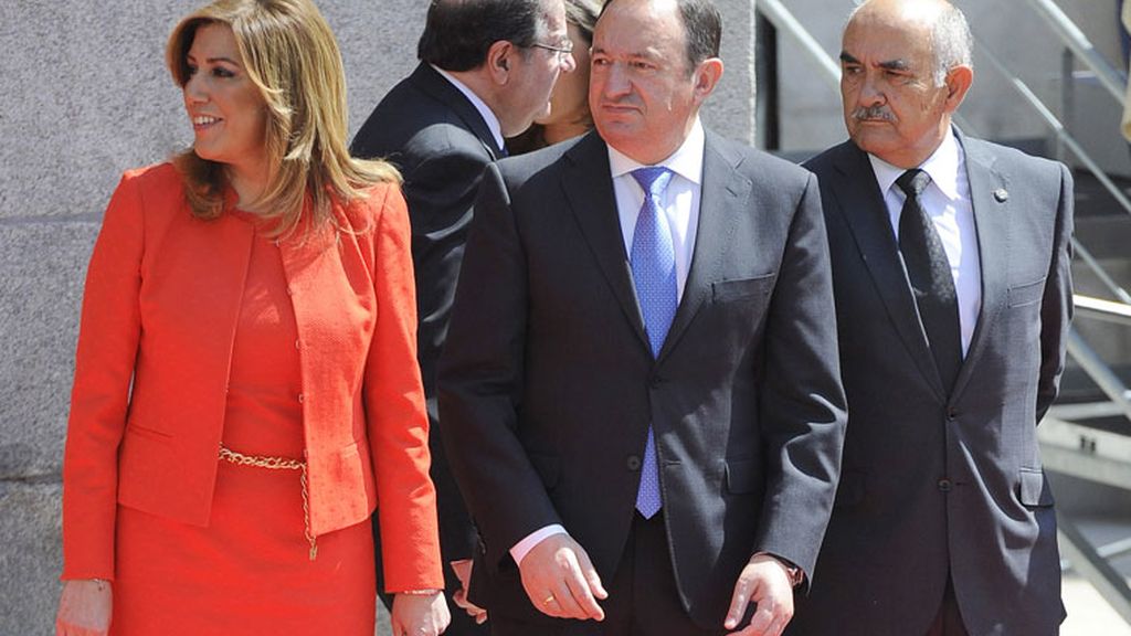 Políticos y ex presidentes, entre los invitados