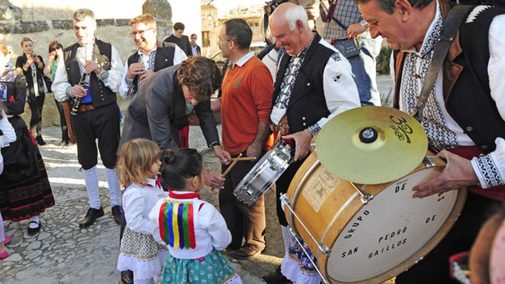 Los niños disfrutaron con la música folklórica