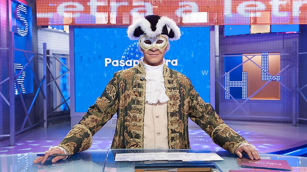 No hay disfraz que se le resista a nuestro presentador