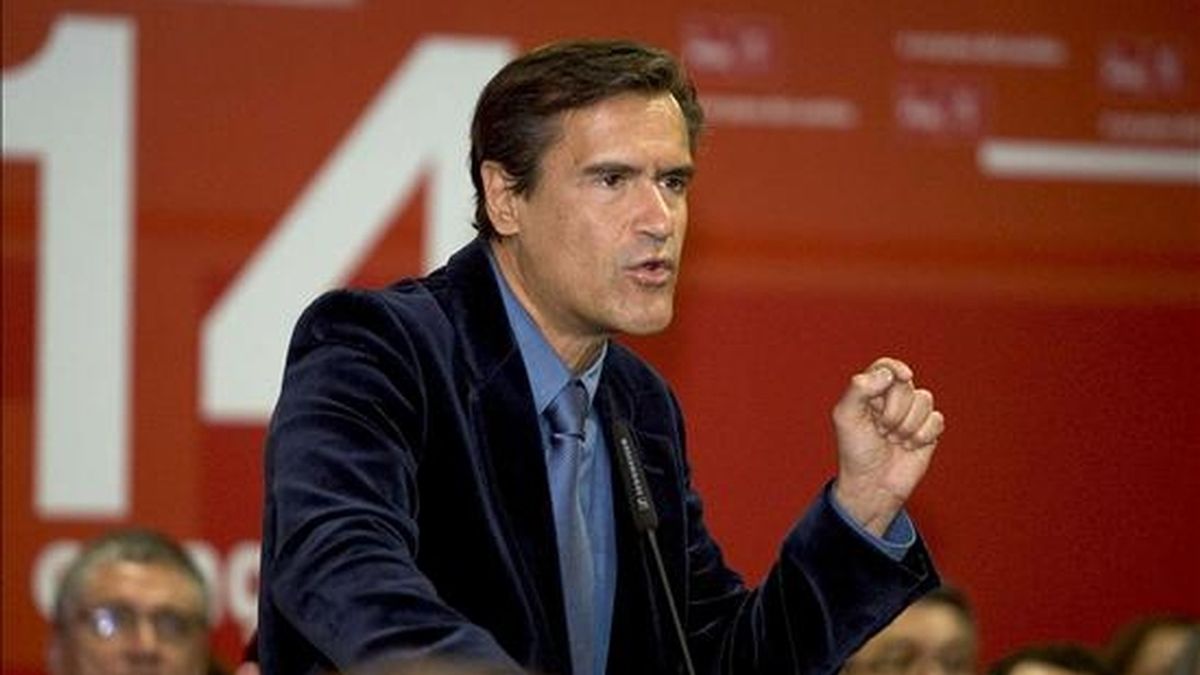 El cabeza de lista del PSOE en las próximas elecciones europes, Juan Fernando López Aguilar, durante su intervención en el XIVº Congreso Insular del PSC-PSOE en Tenerife el pasado febrero. EFE