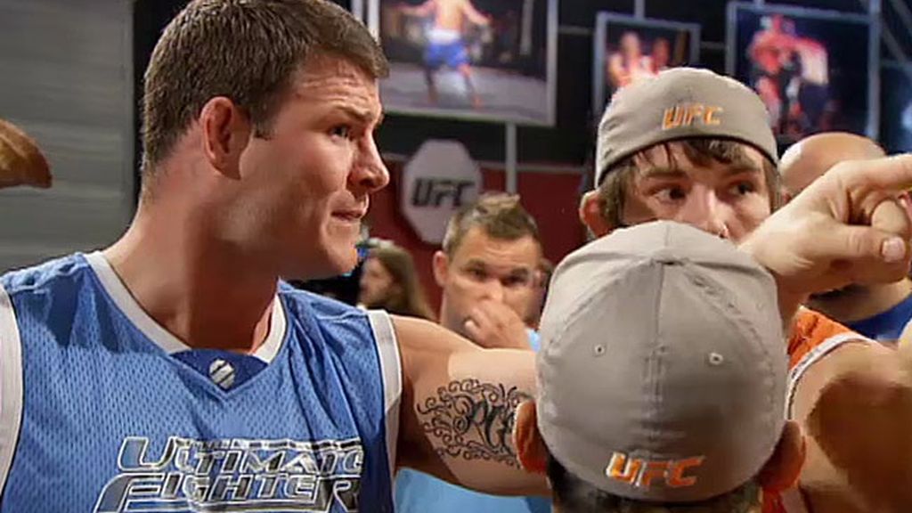 Aspirantes y entrenadores casi llegan a las manos