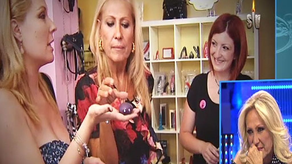 Rosa Benito descubre los sex shops