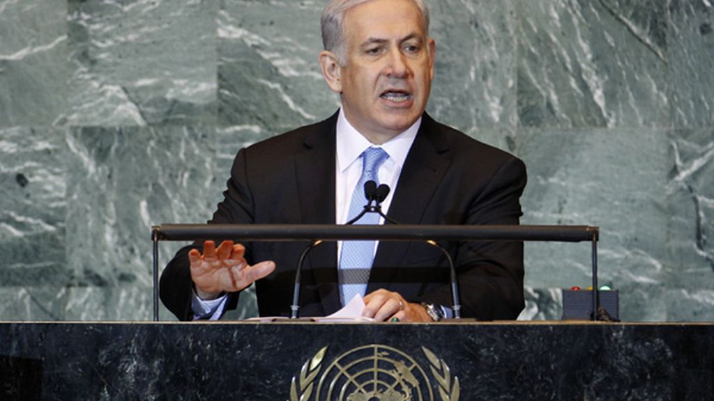 El primer ministro israelí, Benjamin Netanyahu, en su discurso en la ONU tras la petición de Mahmud Abbas para que sea reconocido el Estado Palestino. El primer ministro israelí, Benjamin Netanyahu, en su discurso en la ONU tras la petición de Mahmud Abbas para que sea reconocido el Estado Palestino.