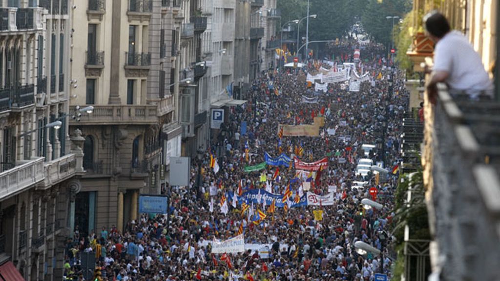 España sale a la calle contra los recortes