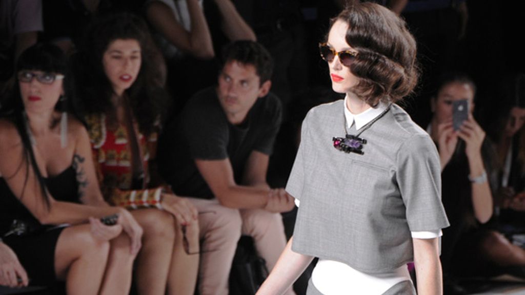 Uno de los diseños de Davidelfin sobre la pasarela