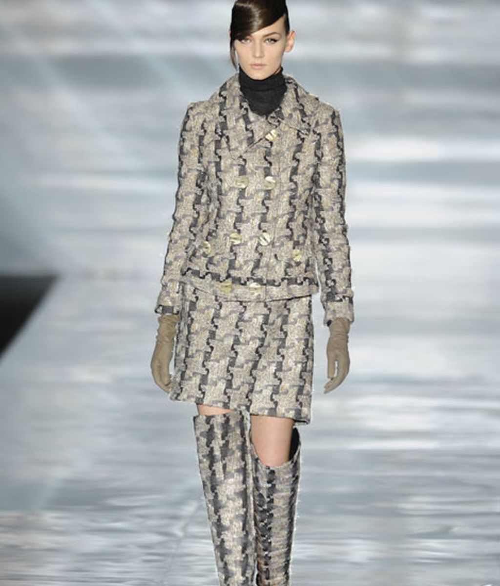 Roberto Verino: Vuelve el 'glamour' de los cincuenta