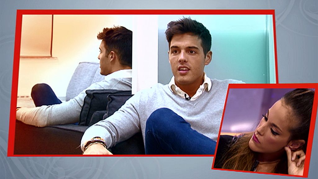 Marina: "Me ha dado un pedazo de beso que me ha encantado"