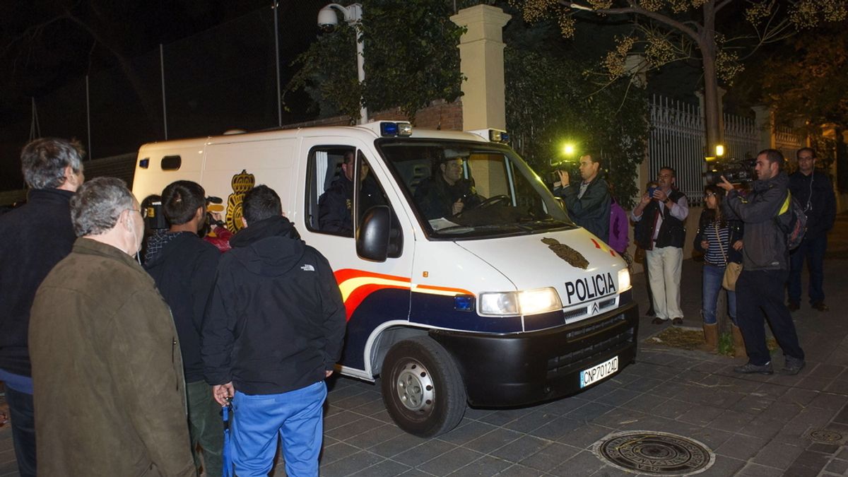 Los cuatro detenidos por abusos en Granada quedan en libertad con cargos
