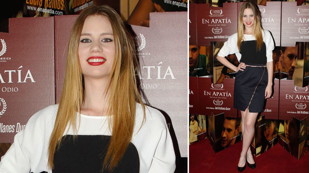 La actriz Arancha Martí posó en el 'photocall'