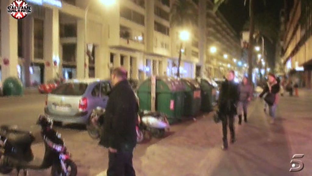 Juntos, aunque sin muestras de cariño
