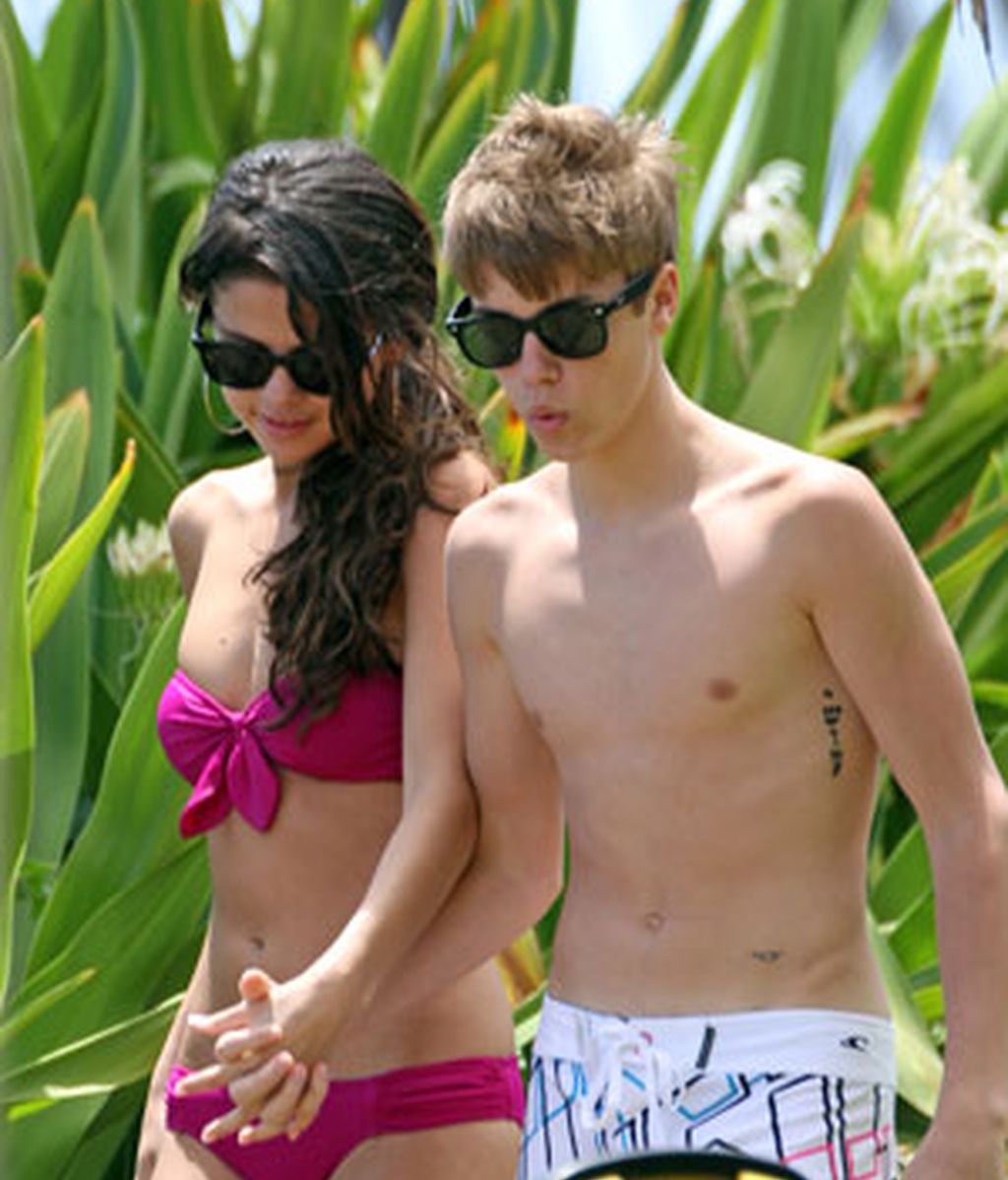 Justin Bieber y Selena Gómez desatan su pasión