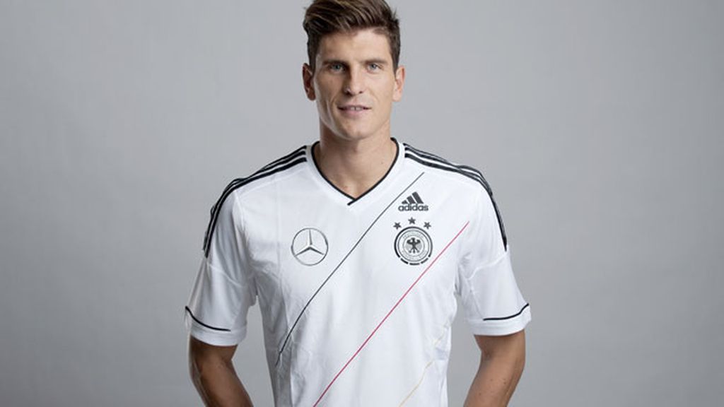 Mario Gómez, un cuerpo de infarto