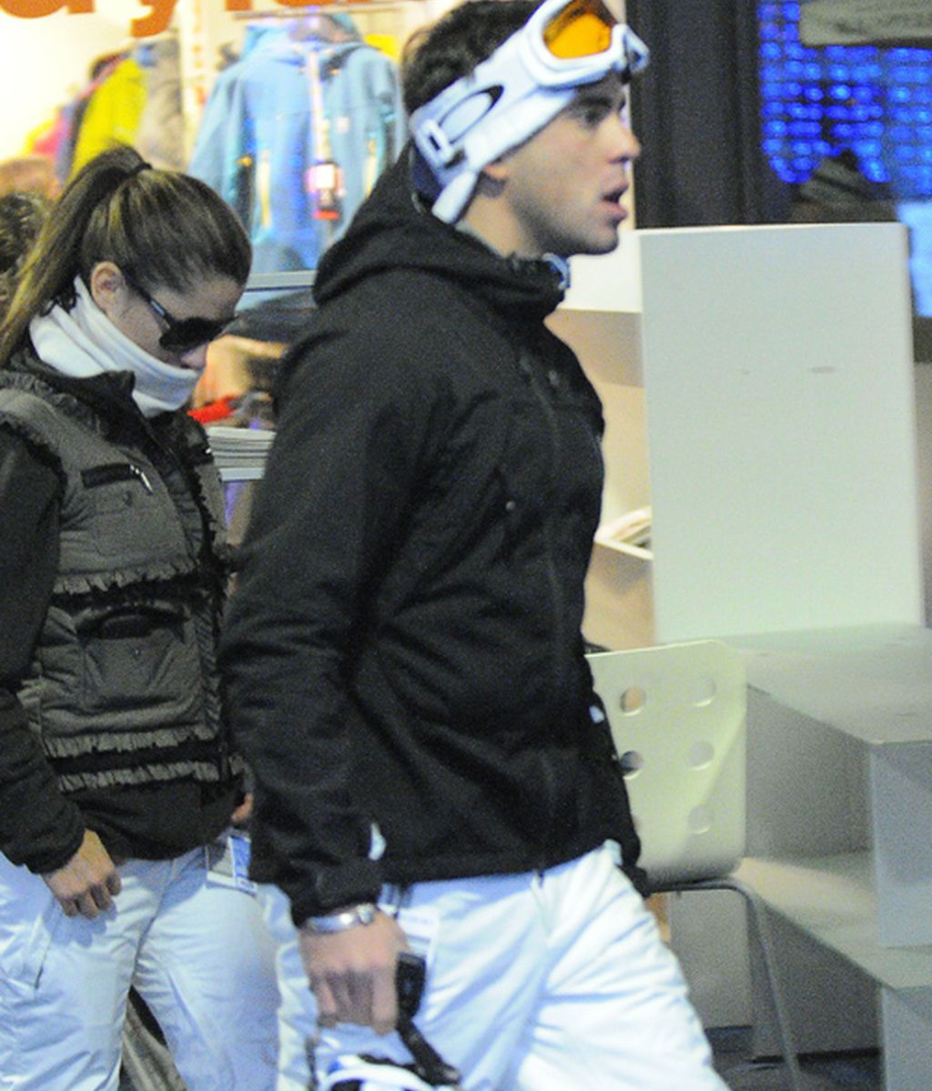 Elena Tablada y Daniel Arigita, escapada de snowboard a Baqueira