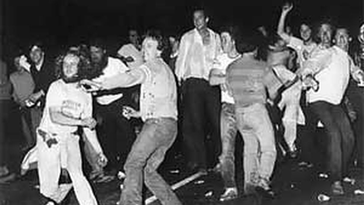 Las protestas de 1969 se desencadenaron tras la represión de la policía de Nueva York. FOTO: Archivo