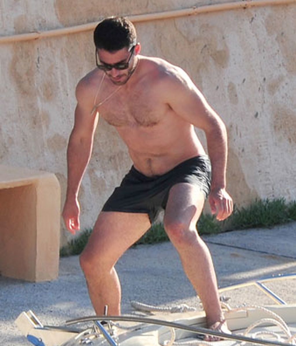 Miguel Ángel Silvestre, en aguas de Ibiza