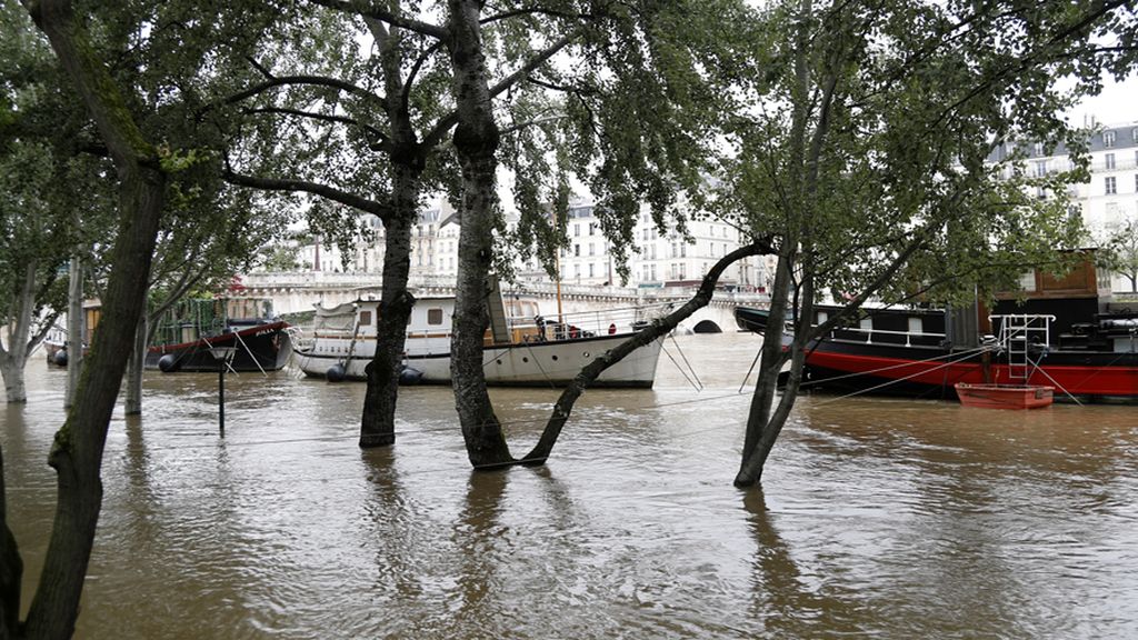Los dos museos han cerrado sus puertas por temor a las inundaciones