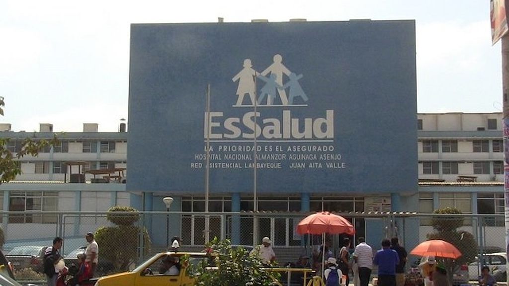 Un hombre da a luz en Perú