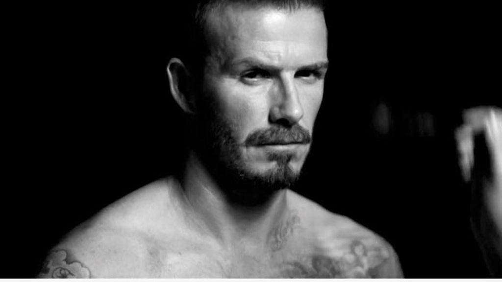 David Beckham se vuelve a quedar en calzoncillos para H&M