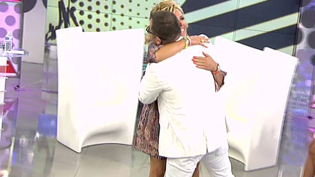 El programa le ha recibido con un ramo de flores