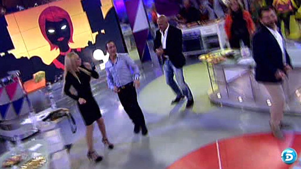 El colaborador vuelve a cantar su éxito