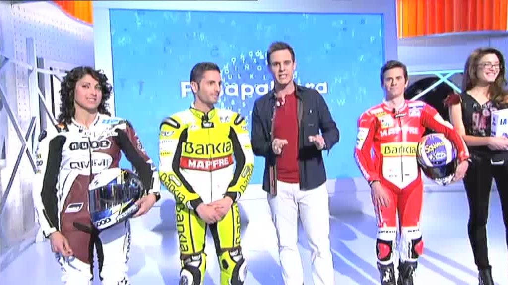 Junto a Pilar Rubio en un programa muy especial dedicado a las motos