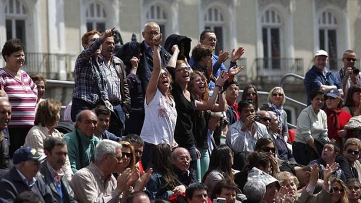 Ciudadanos protestan aprovechando un acto político en Madrid