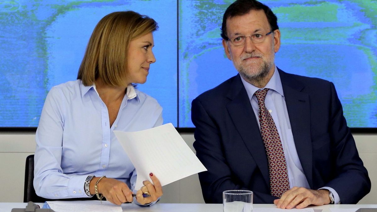 Rajoy y Cospedal aseguran que el PP actuará contra los usuarios de las 'tarjetas b'