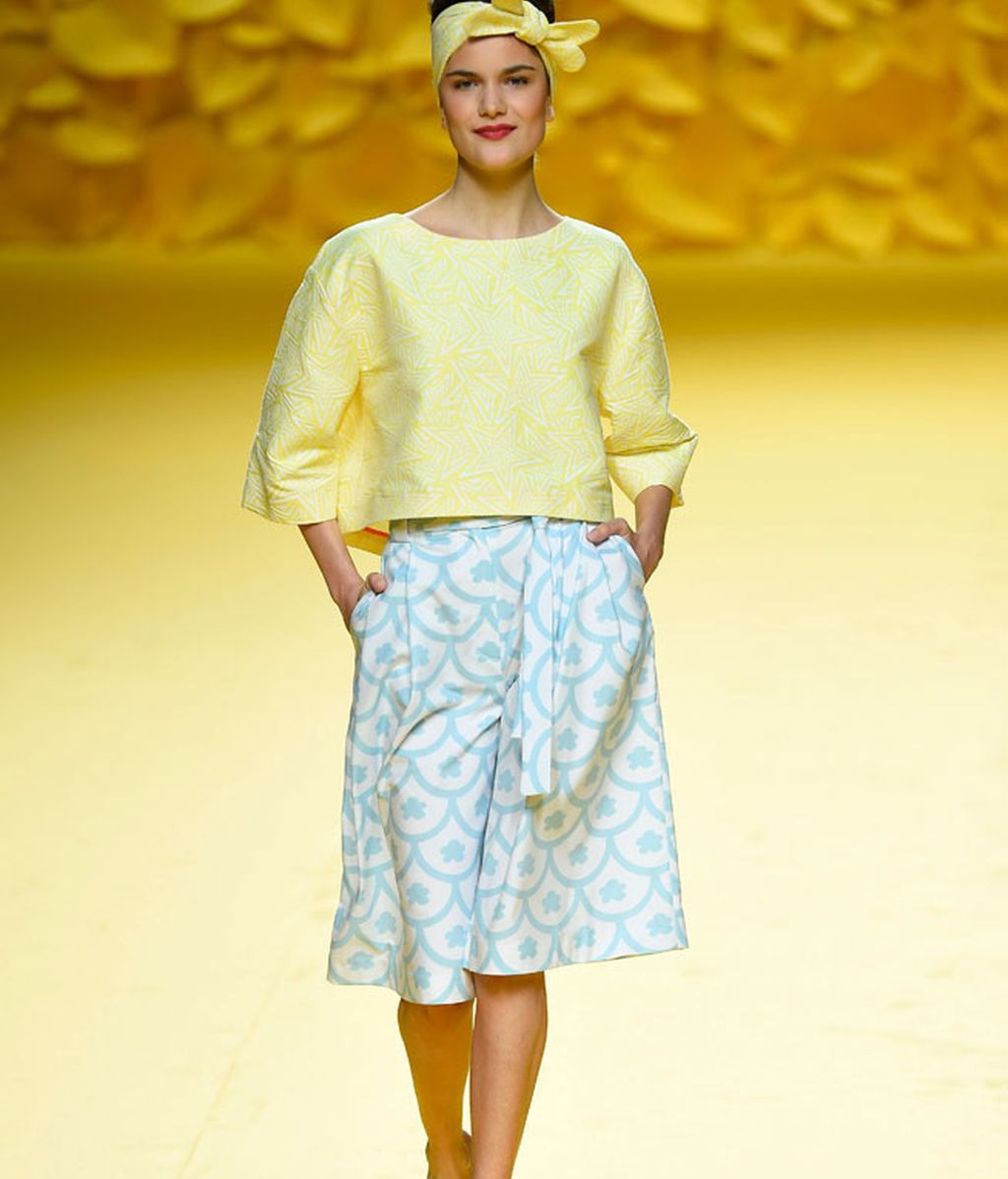 Color y brillos en Agatha Ruíz de la Prada