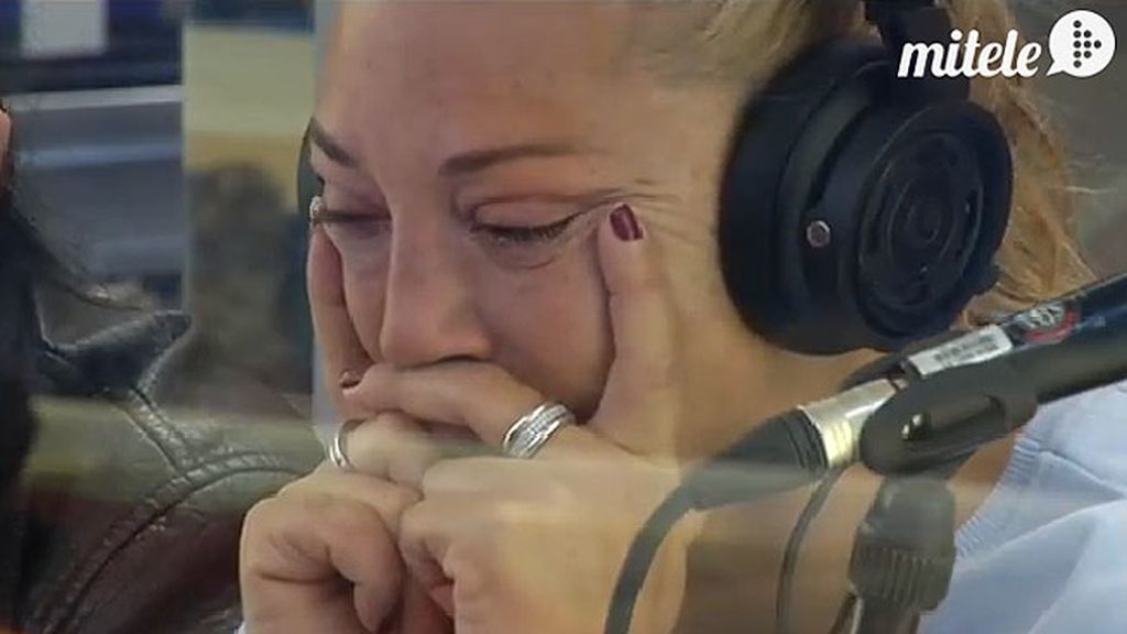 Echa de menos a su novio y a su hija