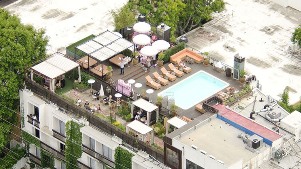 Victoria y sus amigas famosas celebran la baby shower de la bebé Beckham