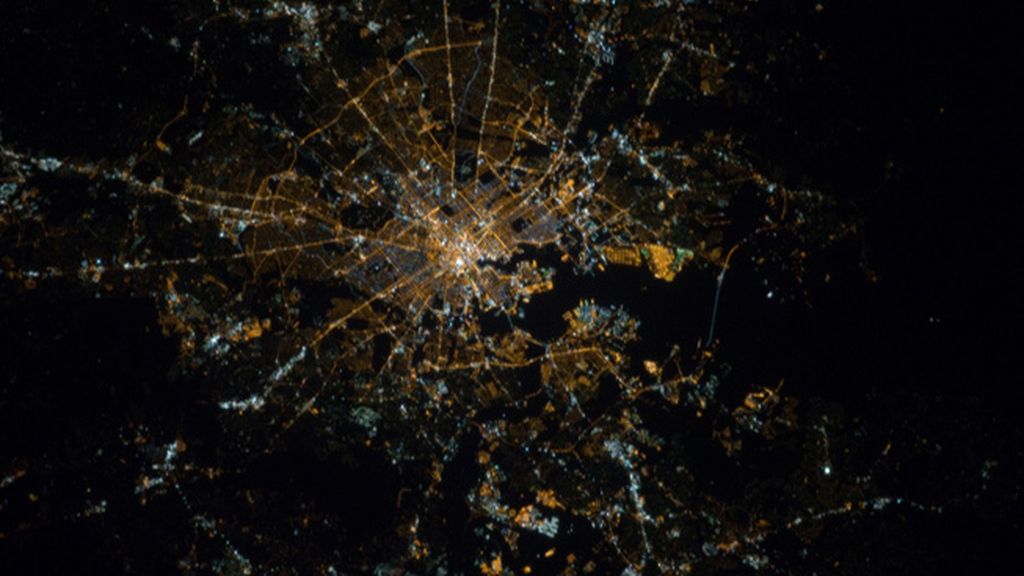 Ciudades brillantes desde el espacio