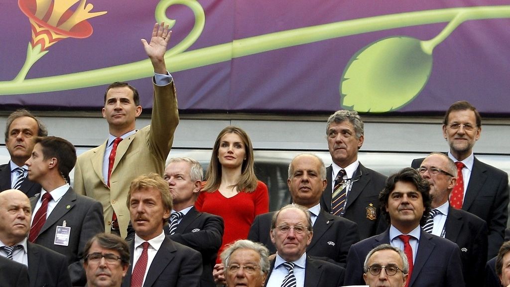 El presidente del Gobierno, apoyando a La Roja