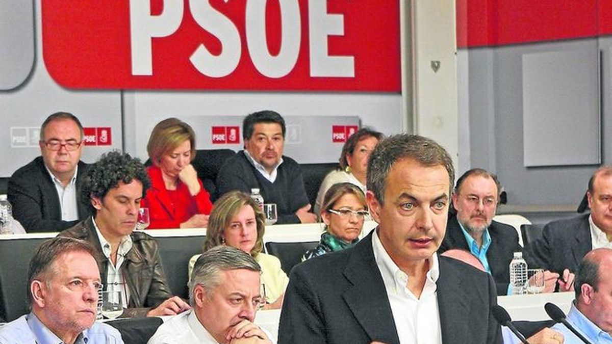 Imagen de archivo del presidente, José Luis Rodríguez Zapatero, durante el comité federal del PSOE
