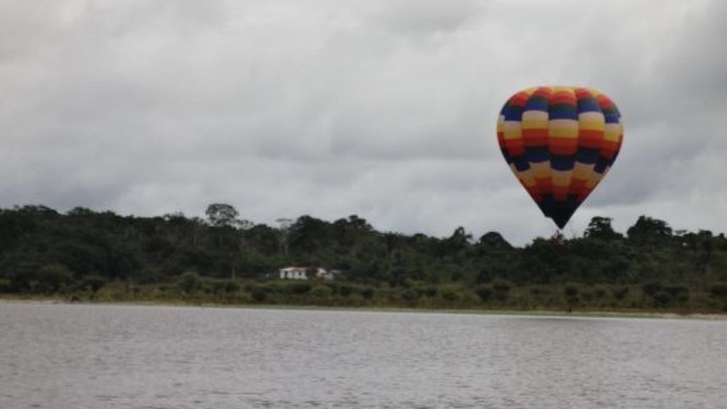 Una vuelta en globo por el Amazonas