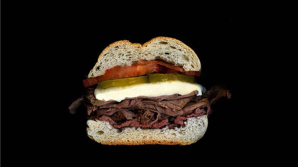 Una docena de sándwich bajo el escáner