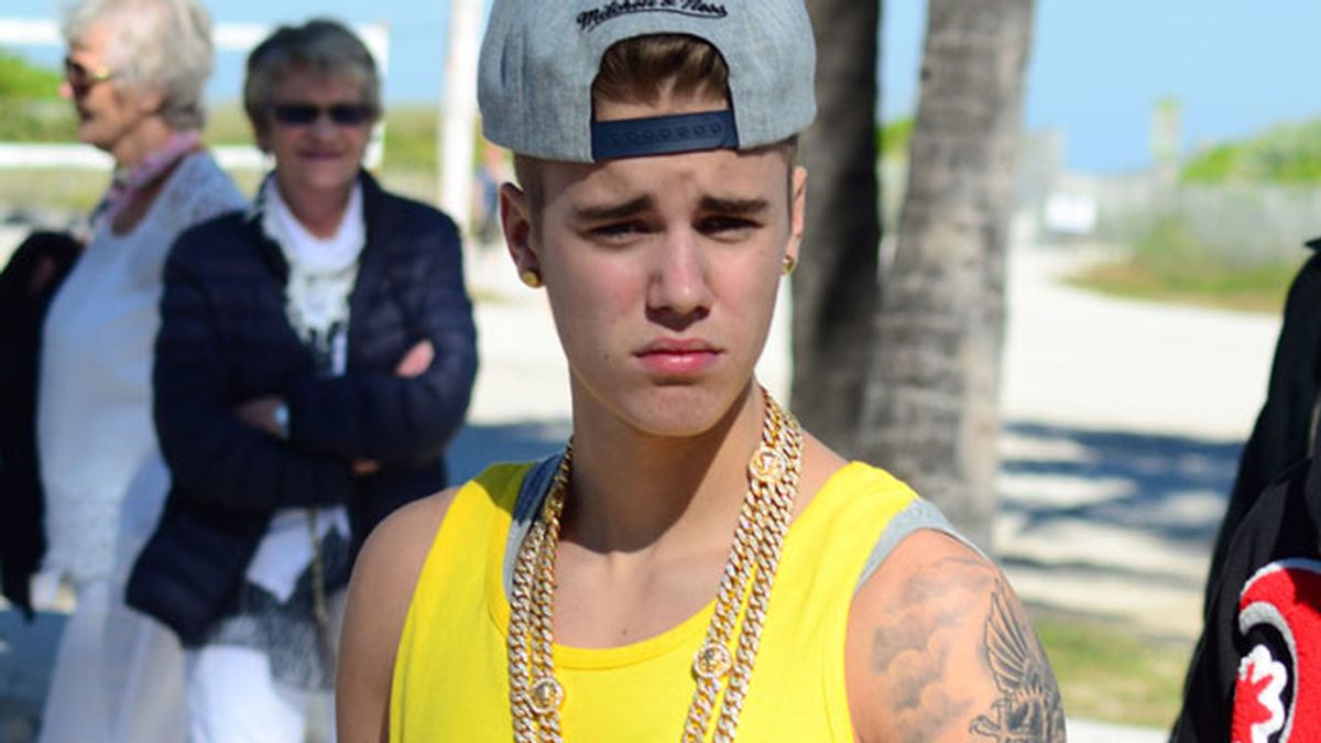 Justin Bieber, detenido por conducir drogado