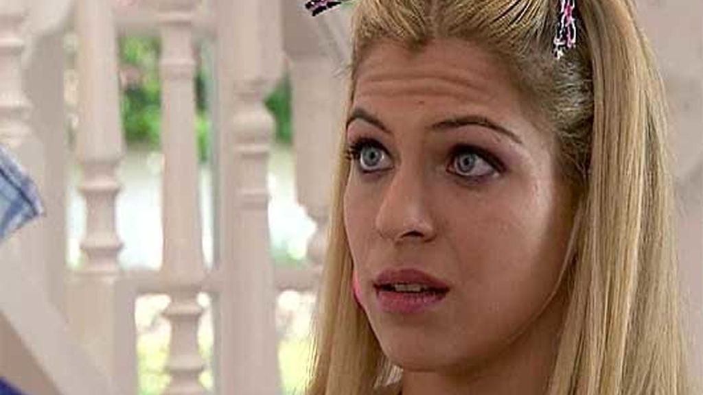 Cris se convierte por un día en 'Cris baby'