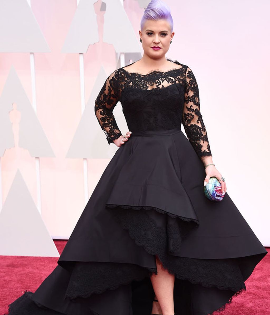 Kelly Osburne con vestido de Rita Vinieri