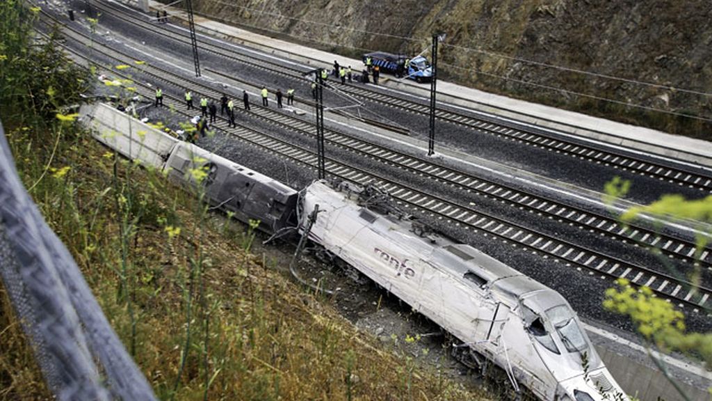 Las fotos de la tragedia del Alvia Madrid-Ferrol