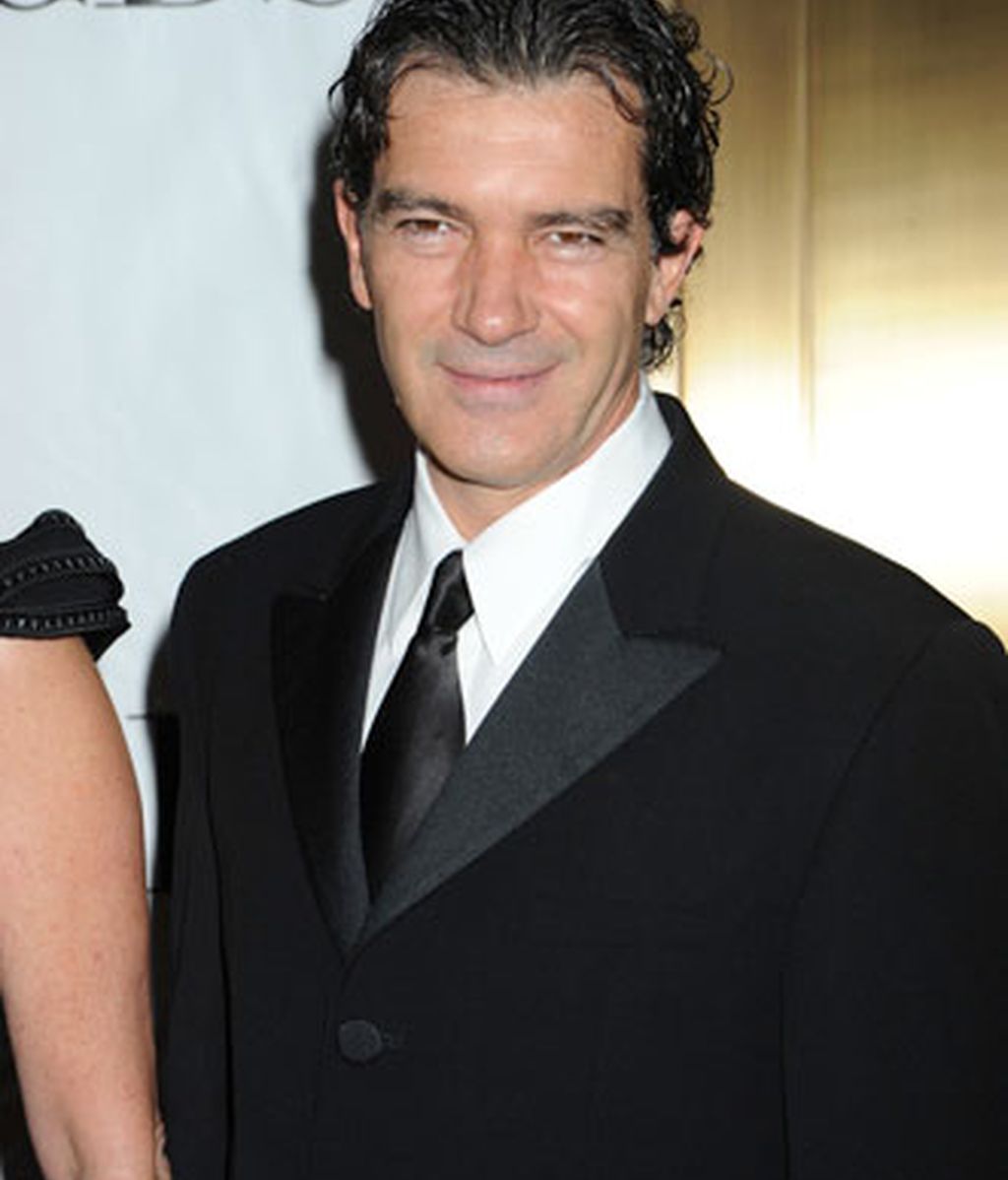 Antonio Banderas (50)