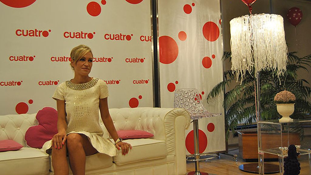 Belén, Mª Carmen, Silvia y Armando acompañarán a sus hijos en la búsqueda del amor